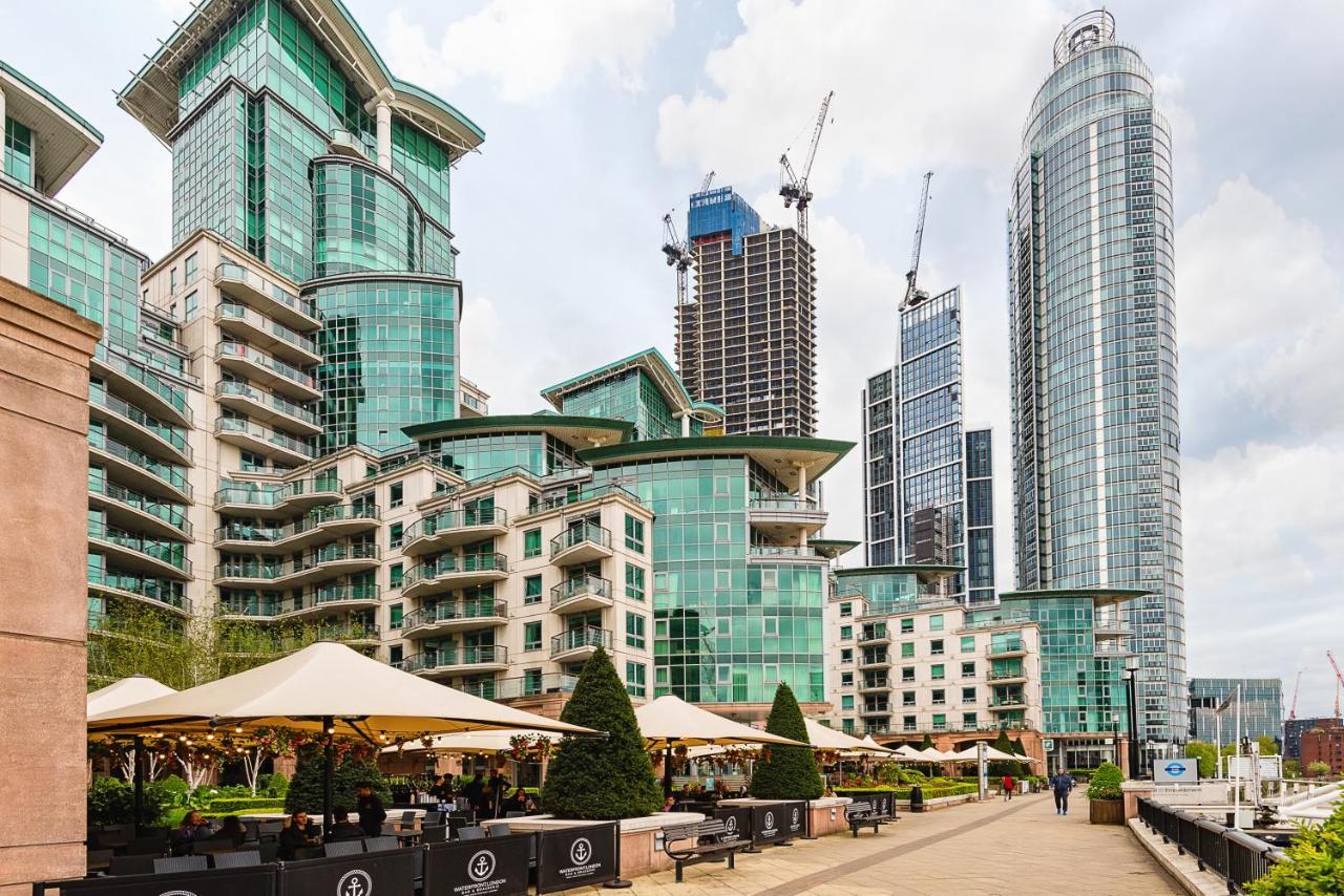 Riverside 2-Bedroom Apartments Londra Esterno foto